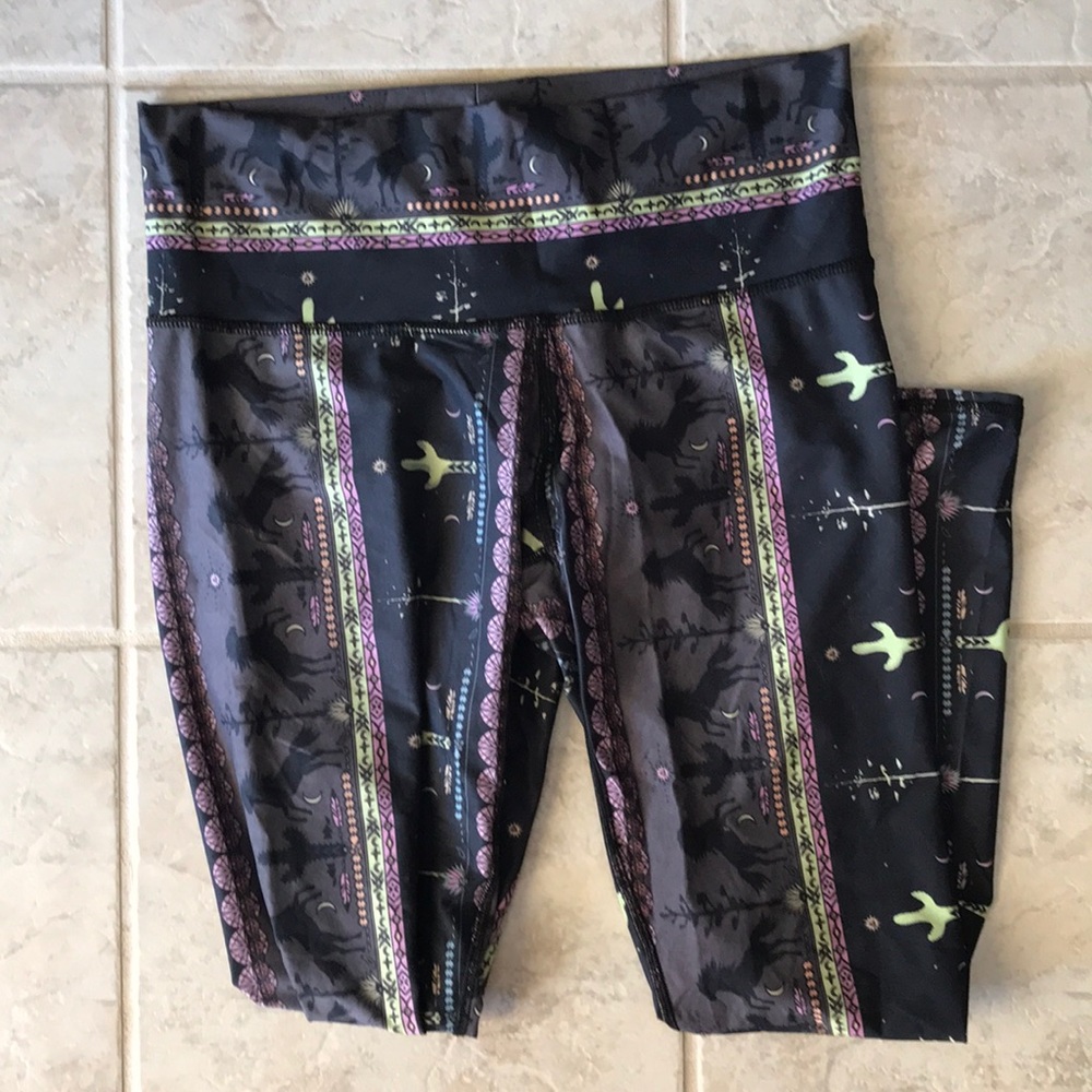 Teeki leggings